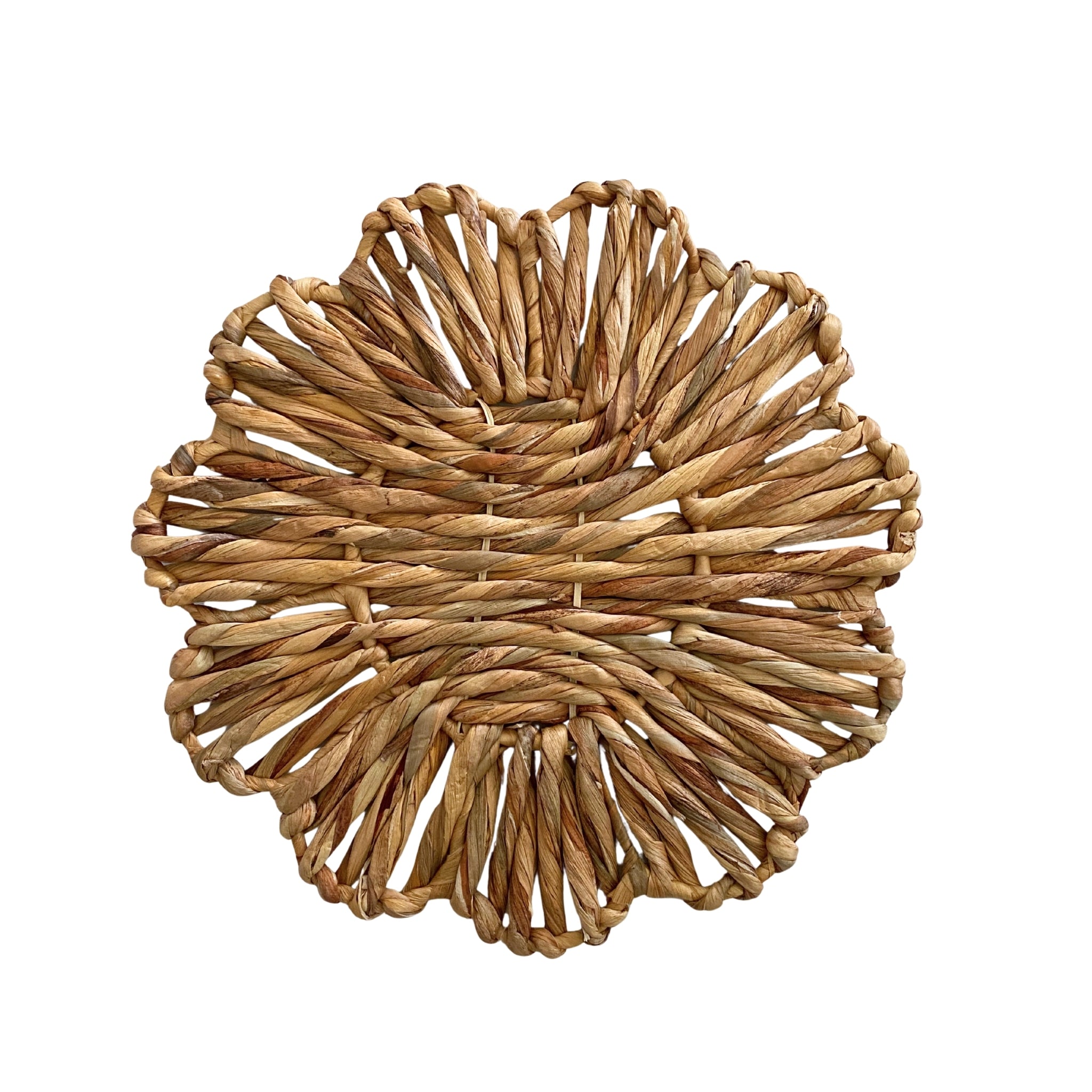 Natural Scallop Seagrass Placemat (Set of 4) - LUXE AND BEAU