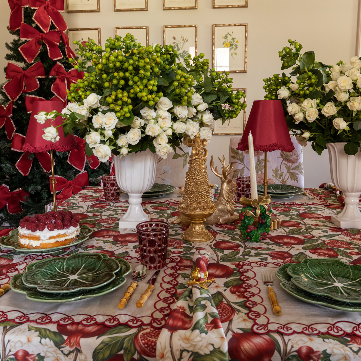 Pomegranate Christmas table styled with Pomegranate table cloth, Pomegranate napkins and green cabbage plates