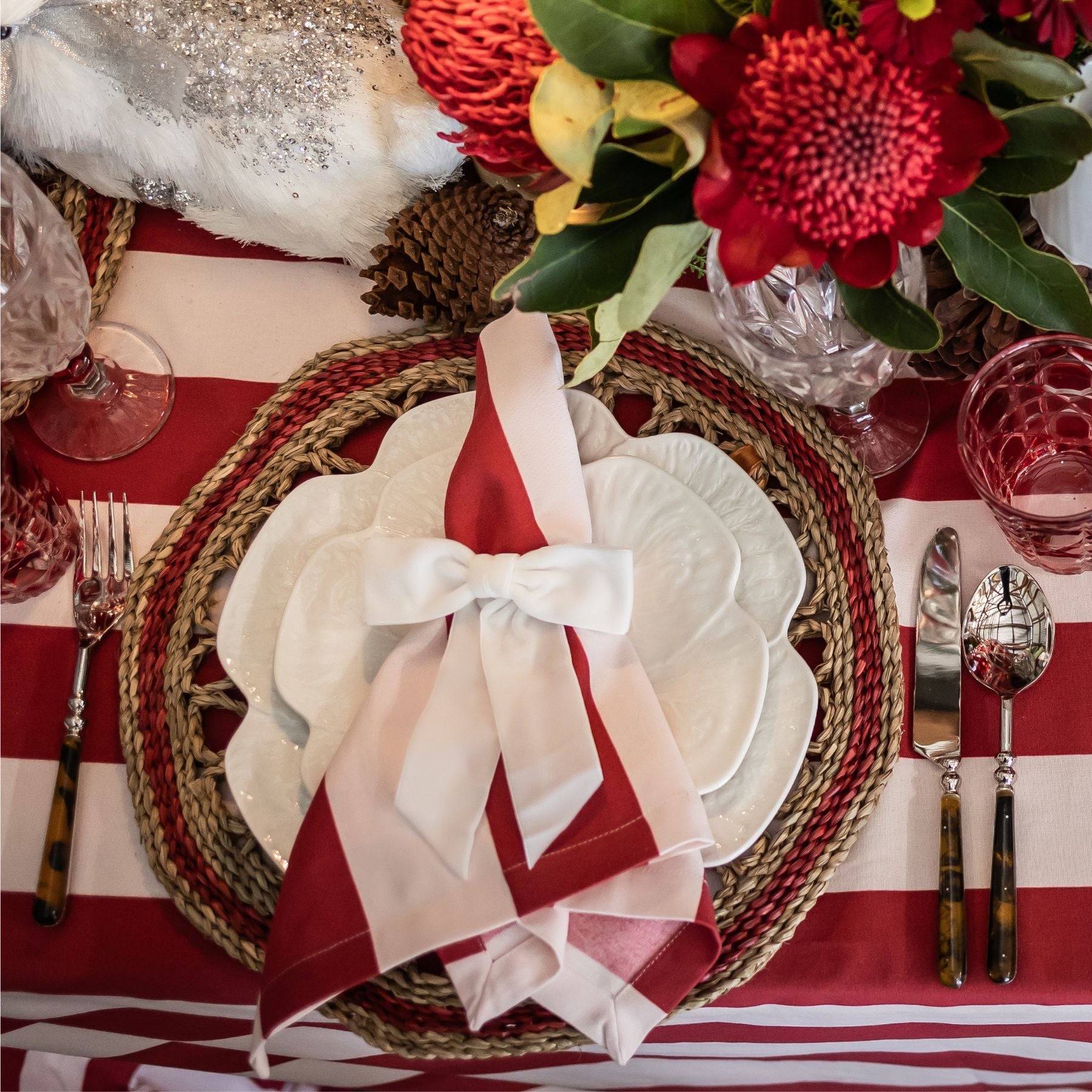 Rouge Stripe Napkins (Set of 4) - LUXE AND BEAU