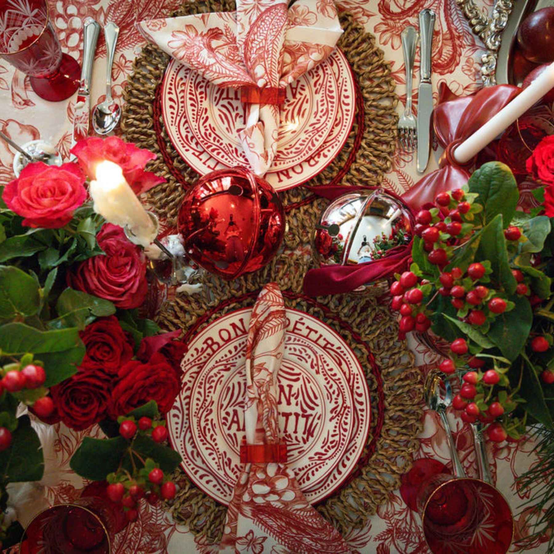 Red Seagrass Placemats (Set of 4) - LUXE AND BEAU