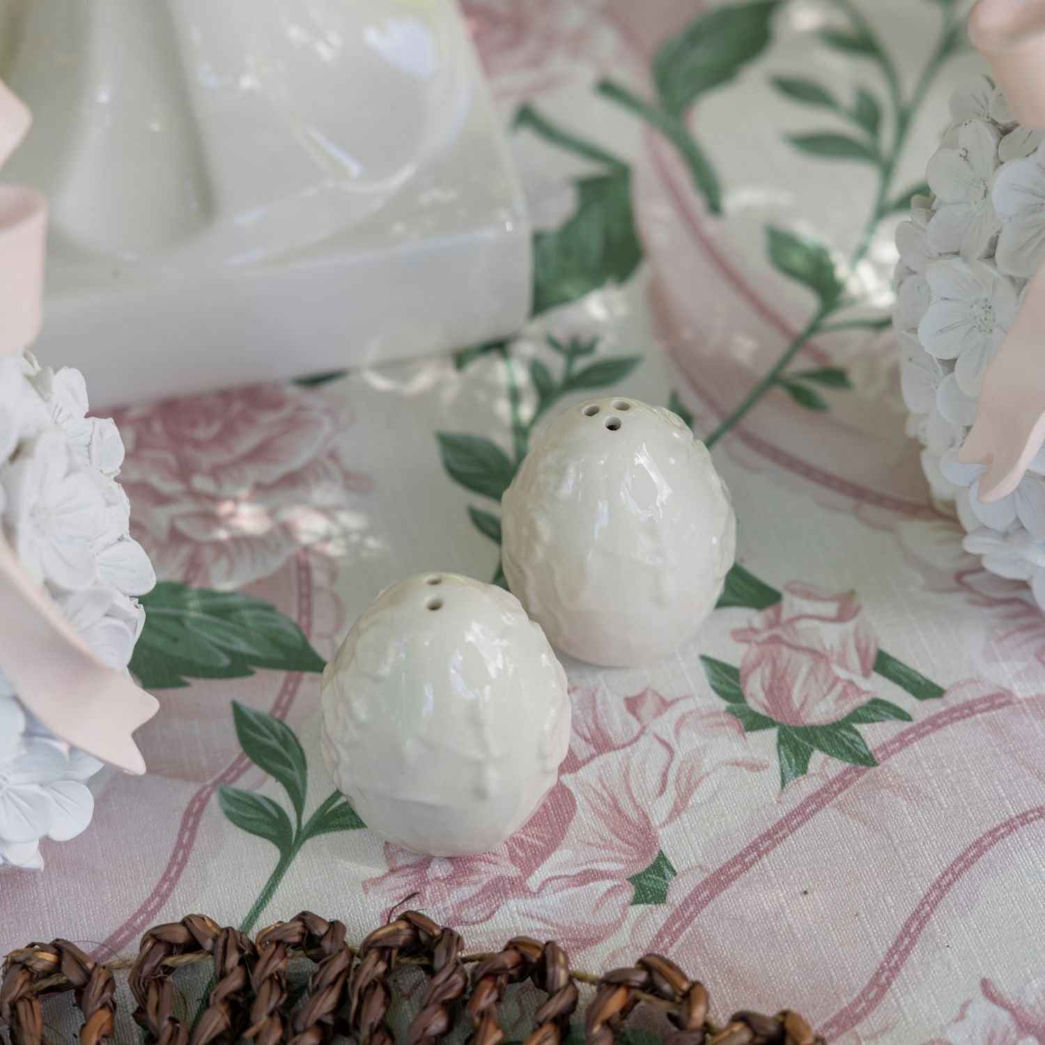 Blossom Salt and Pepper Shakers - LUXE AND BEAU