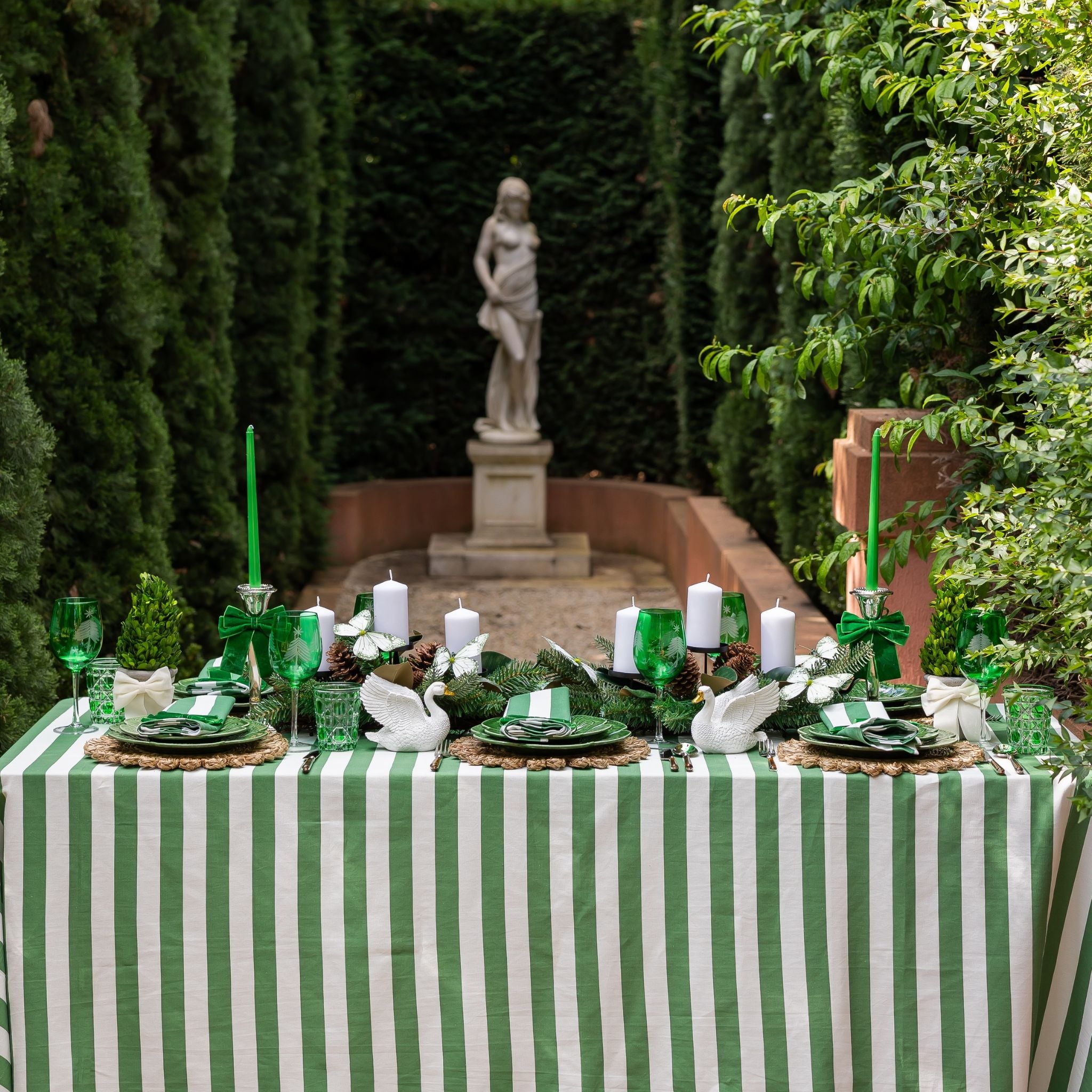 Green Cabbage Starter Plate - LUXE AND BEAU