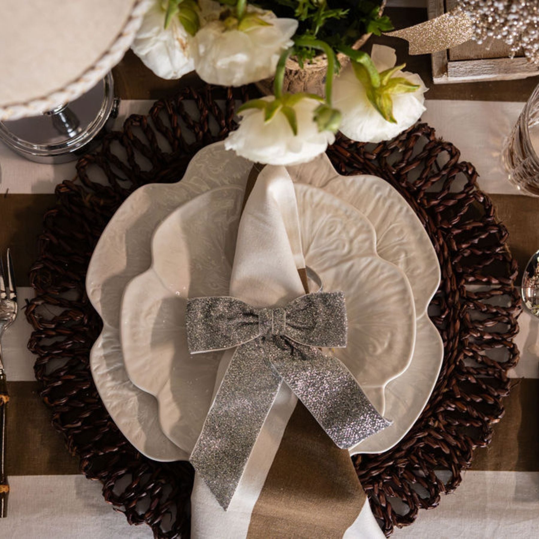 Silver Glitter Bows (set of 4) - LUXE AND BEAU