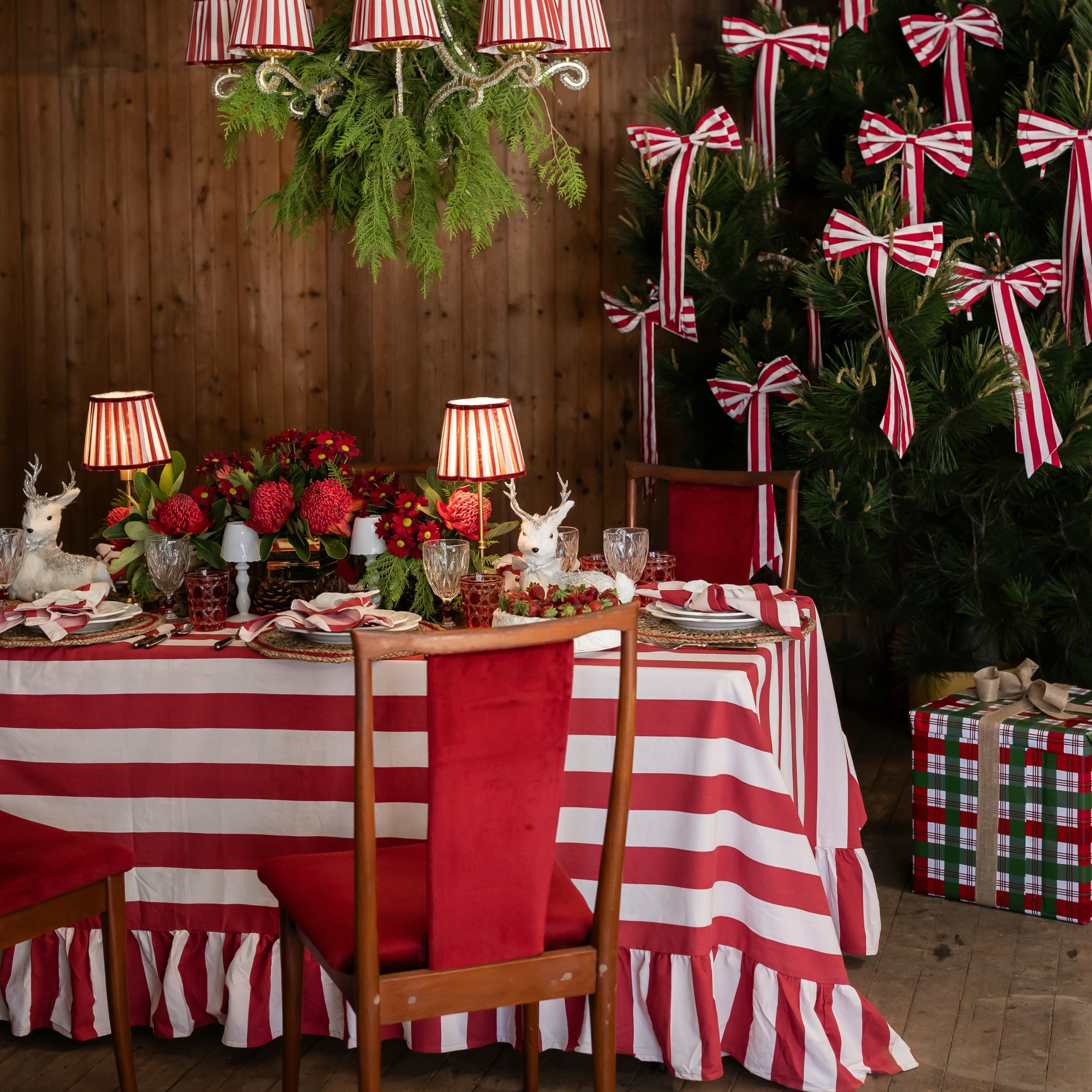 Red Stripe Bow - LUXE AND BEAU