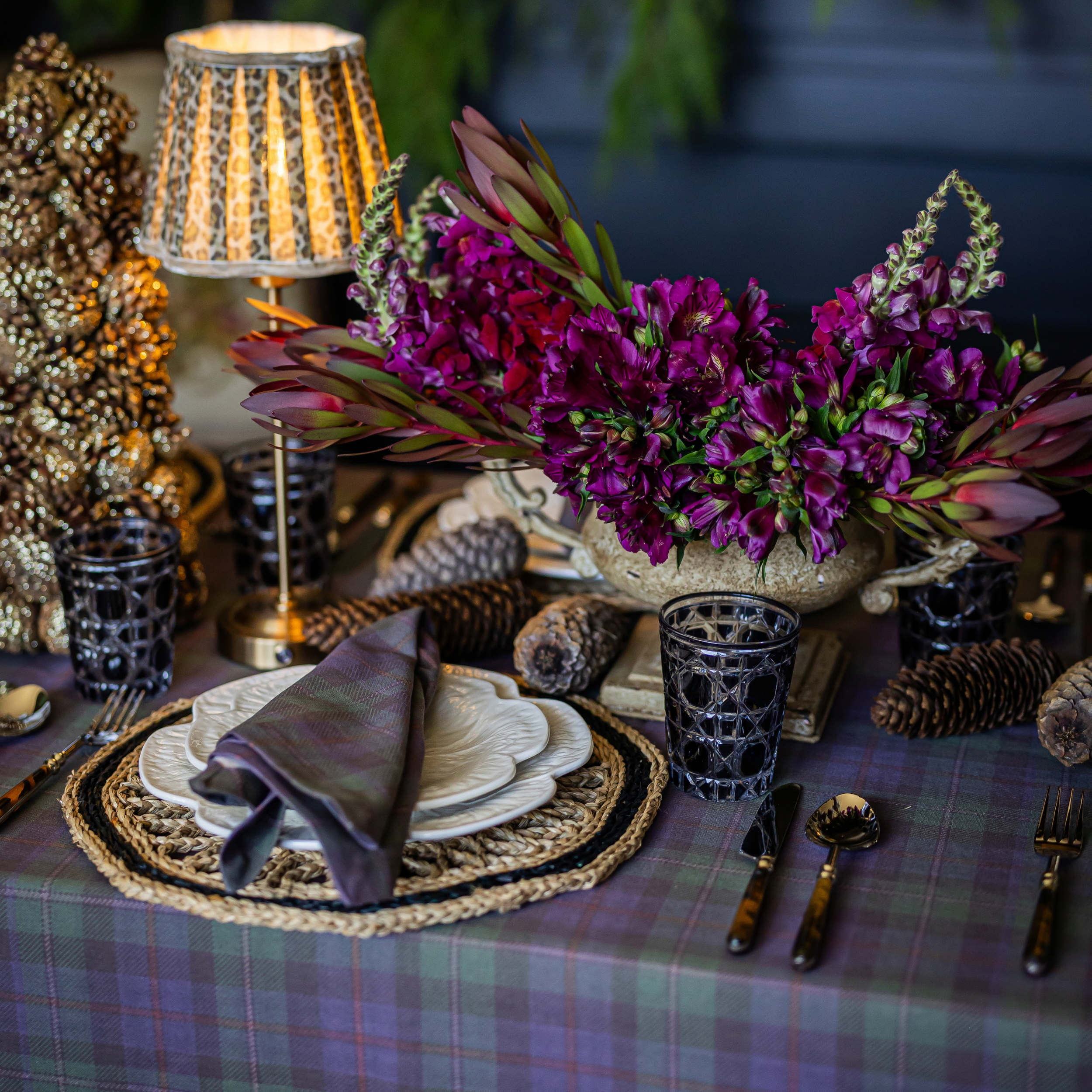 Blackwatch Tartan Table Cloth - LUXE AND BEAU