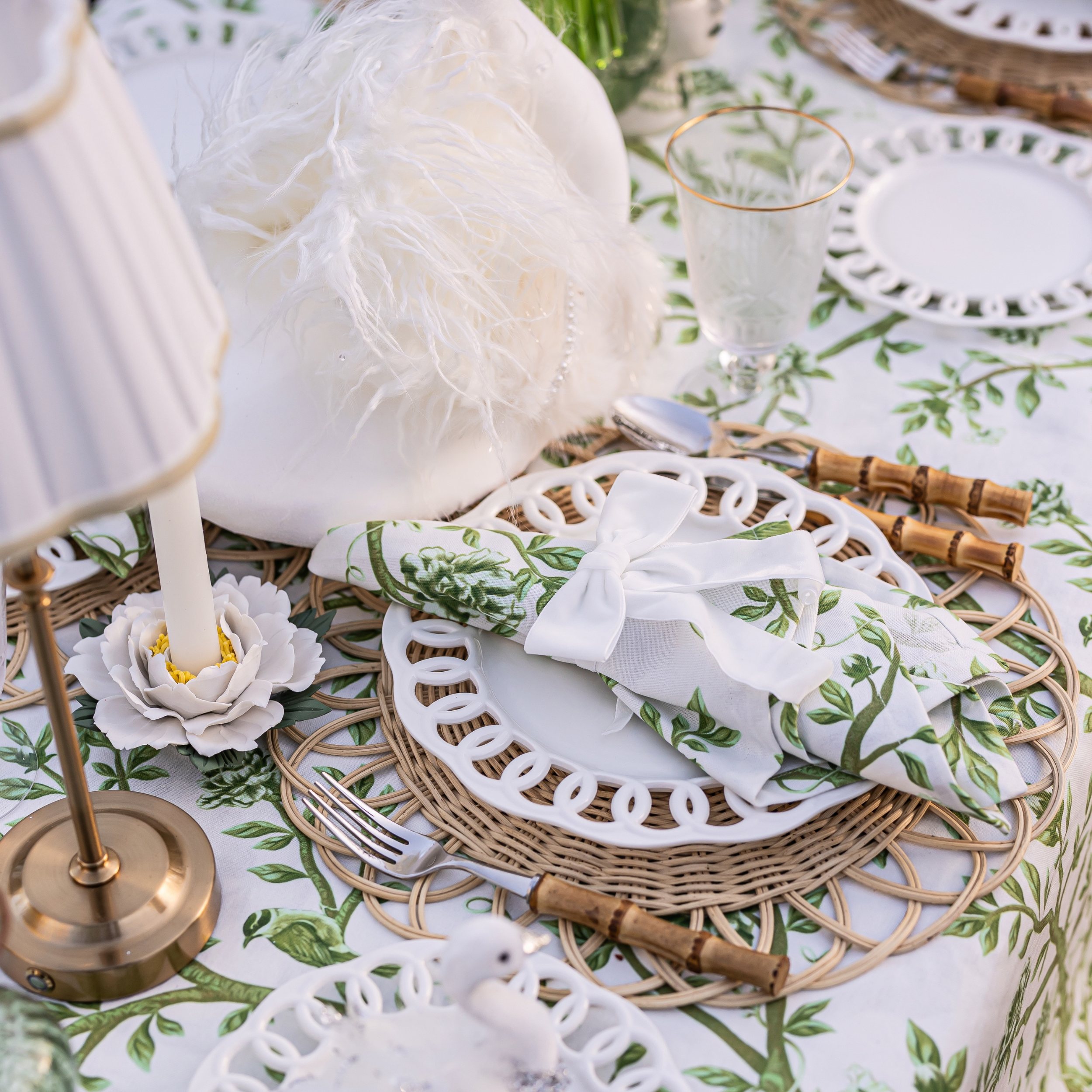 Light Rattan Placemat (Set of 4) - LUXE AND BEAU