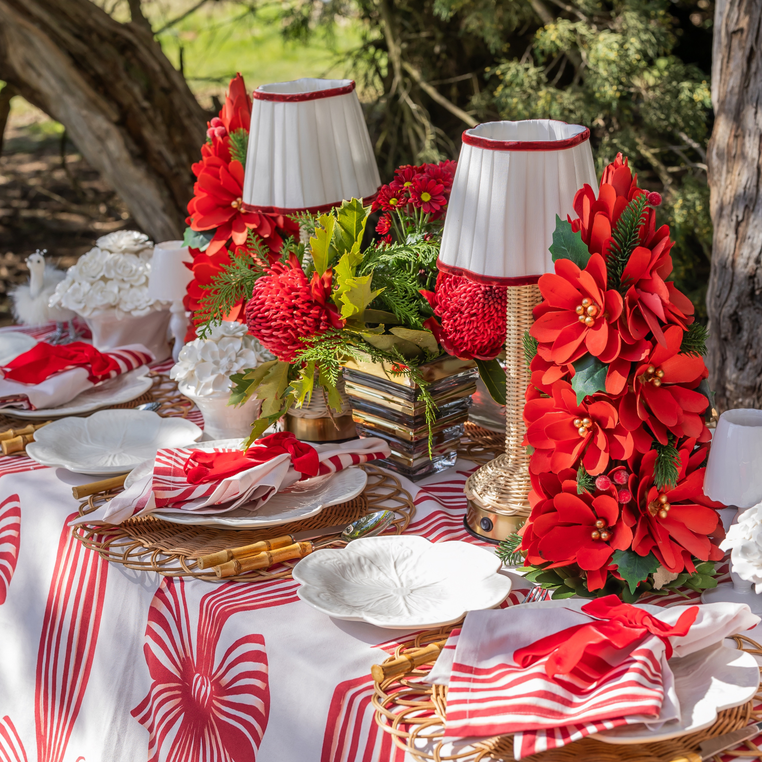 Red Velvet Scallop Lamp Shade - LUXE AND BEAU