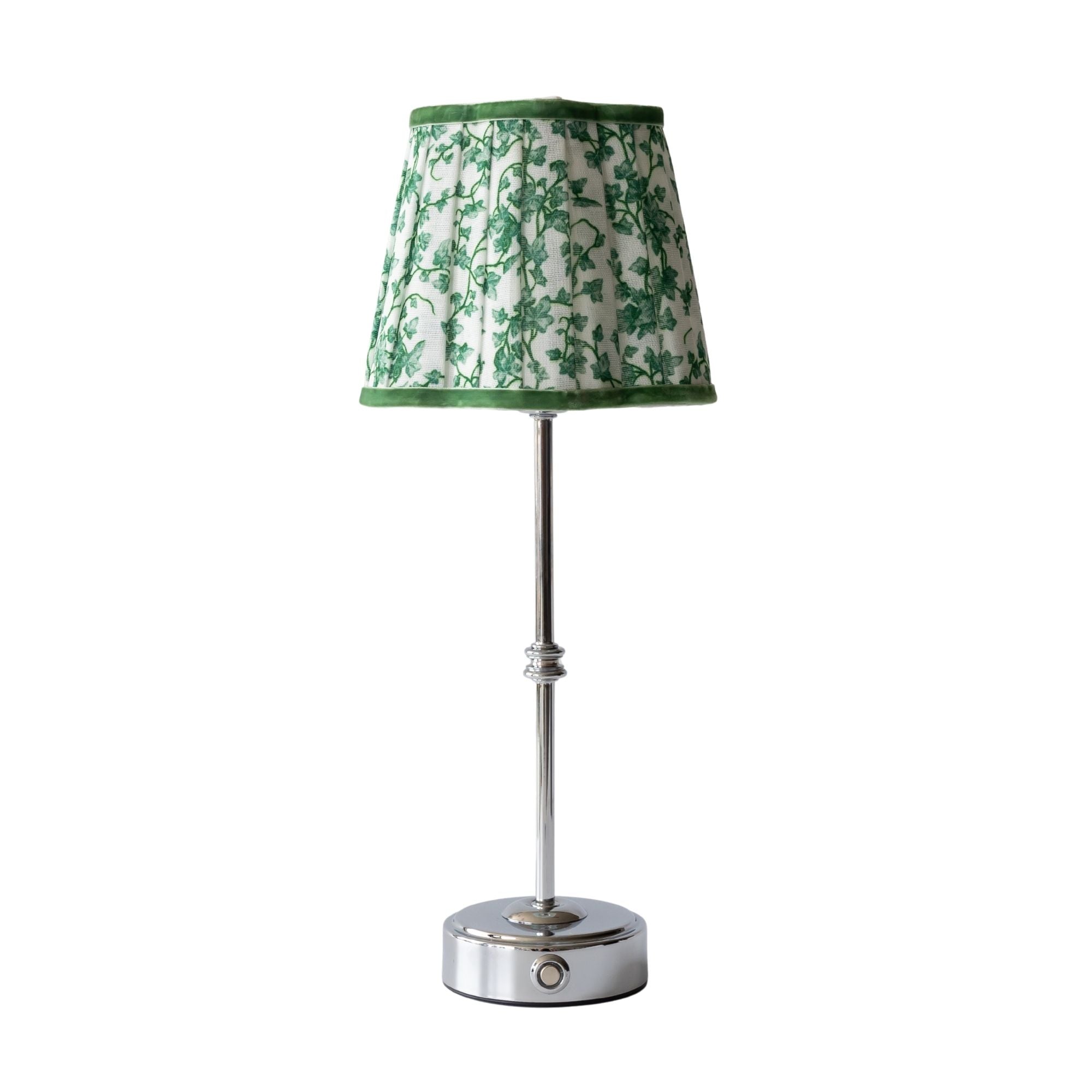 Ivy Scallop Shade & Silver Base - USB Table Lamp - LUXE AND BEAU