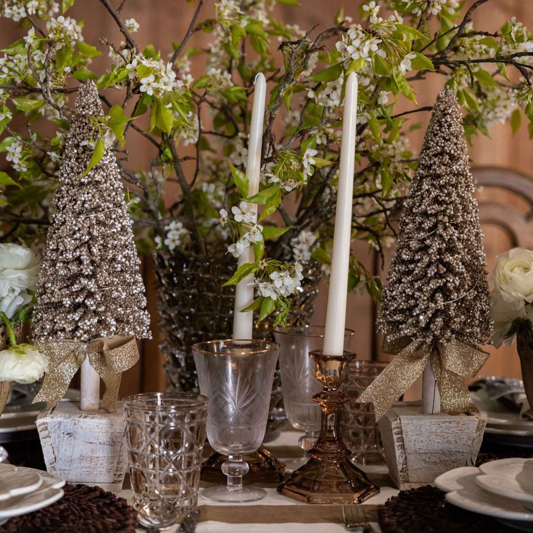 Beige Taper Candles (Set of 4) - LUXE AND BEAU