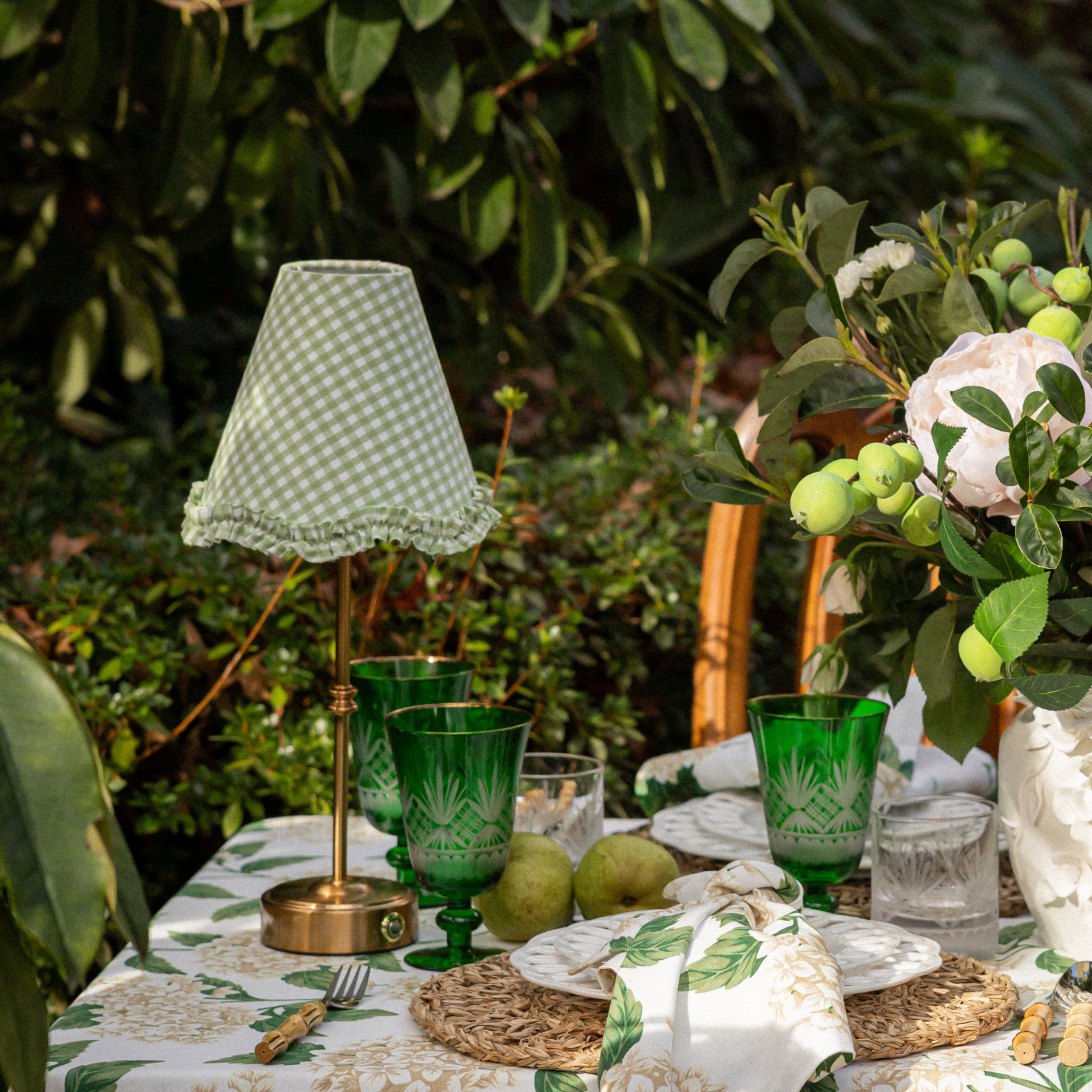 Apple Gingham Scallop Ruffle Lamp Shade - LUXE AND BEAU