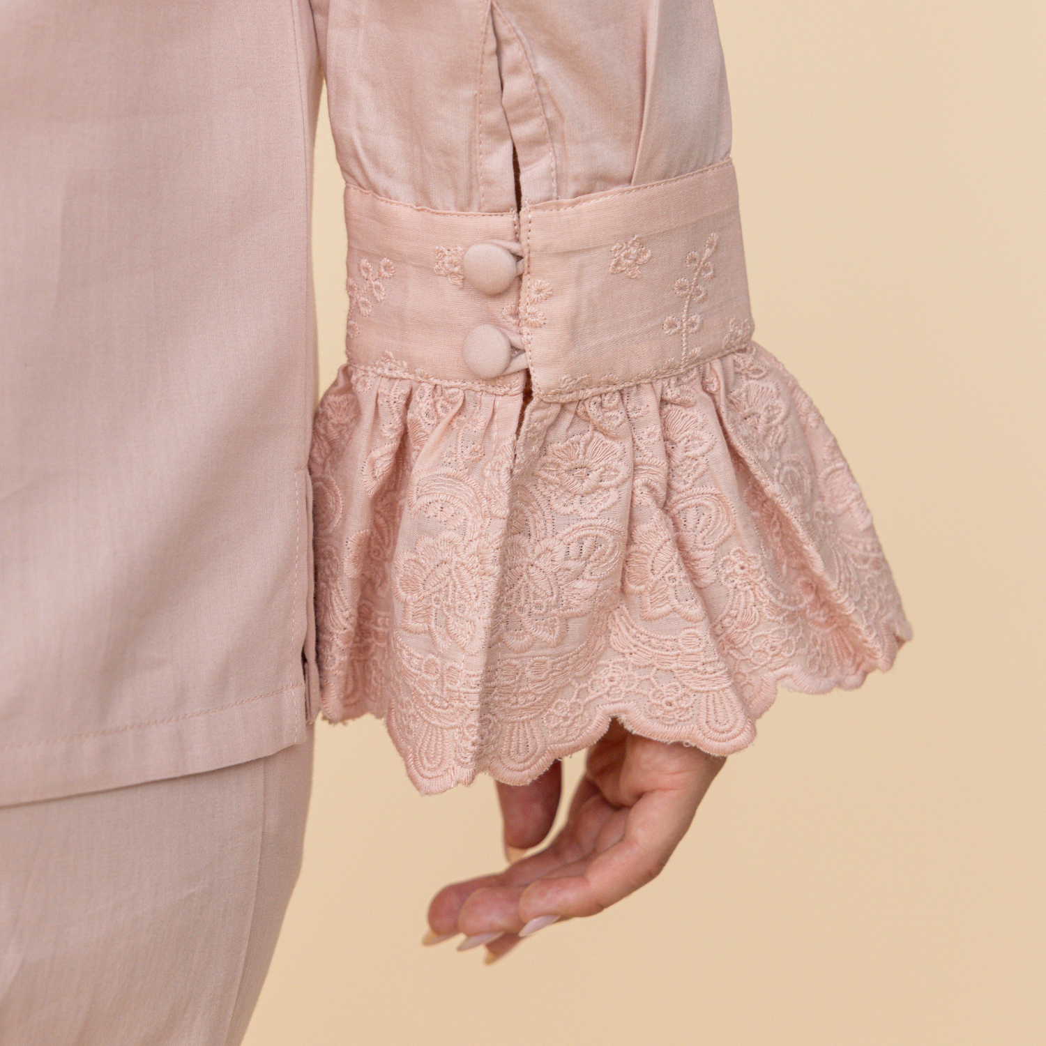 Rose Heirloom Lace Long Sleeve Pyjama Set - LUXE AND BEAU