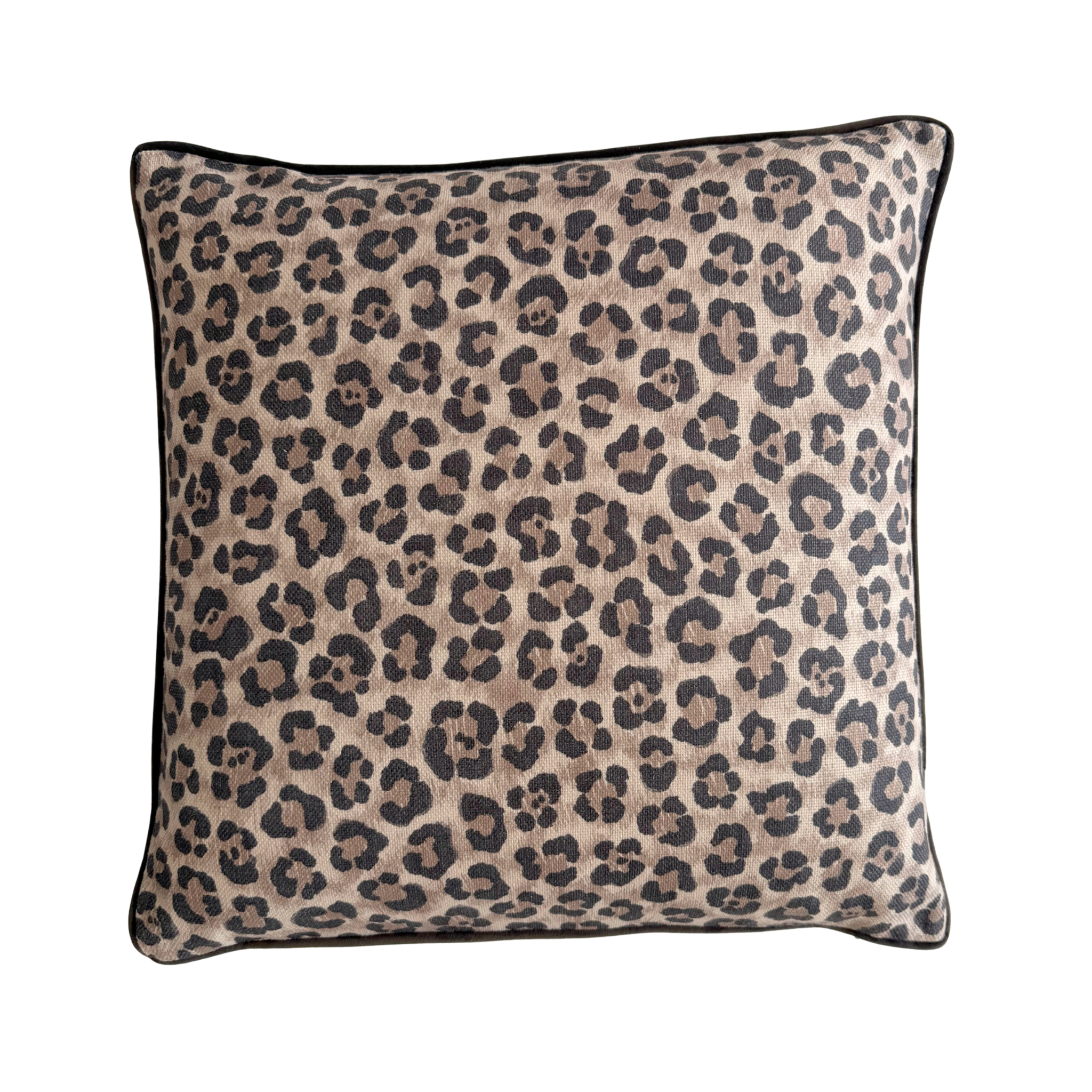 Classic Leopard Cushion Cover 50x50cm - LUXE AND BEAU