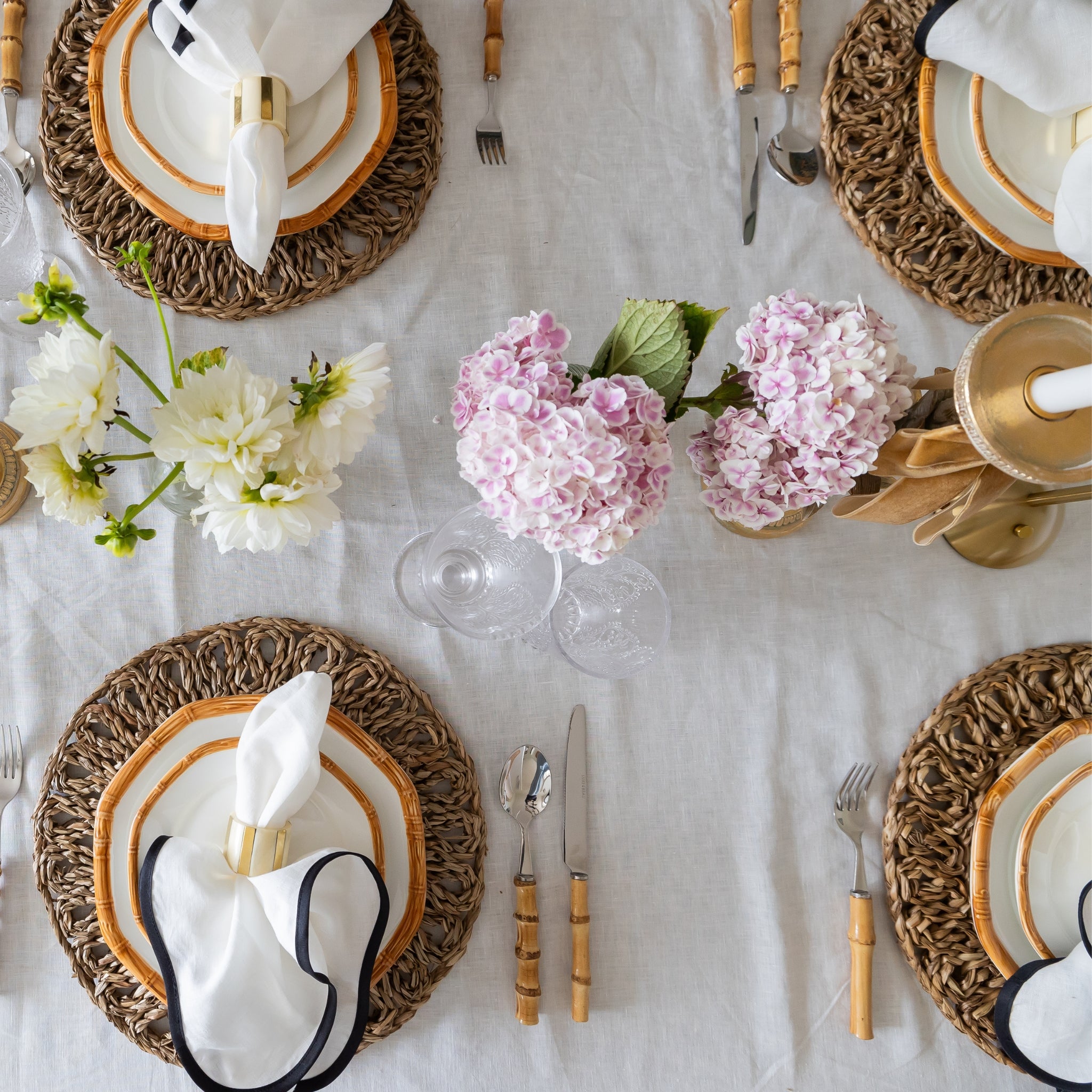 Seagrass Daisy Placemat (Set of 4) - LUXE AND BEAU