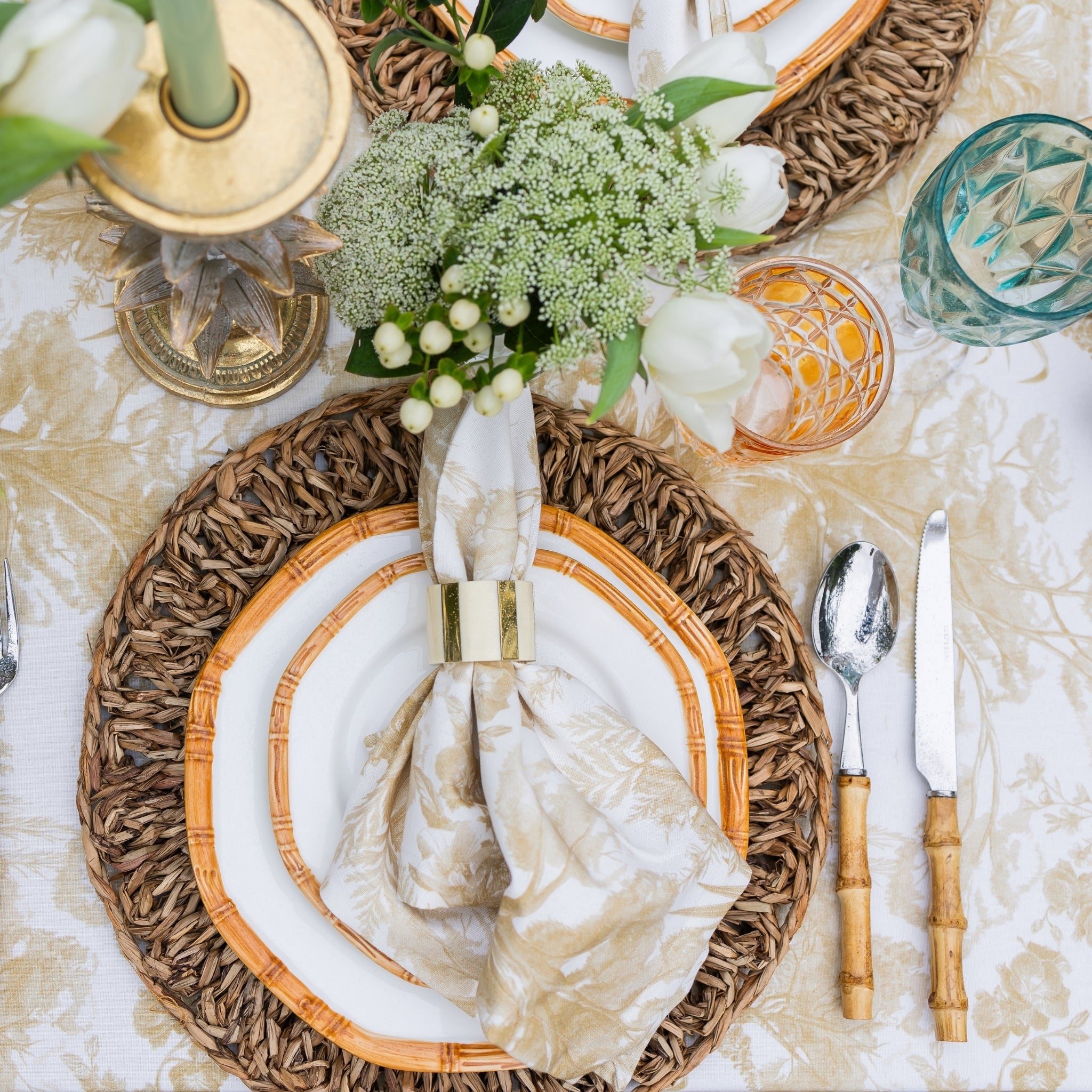 Avignon Toile Table Cloth - LUXE AND BEAU