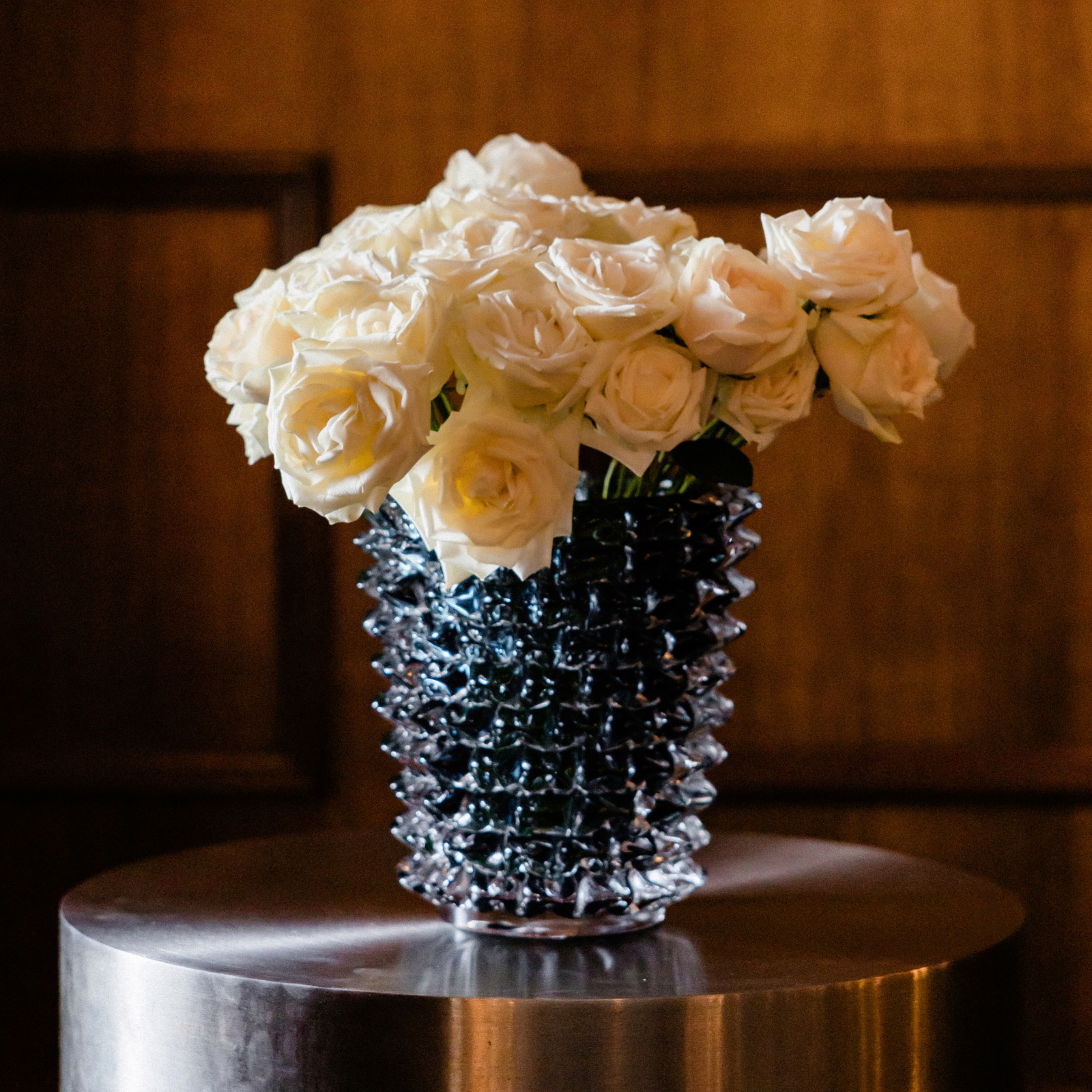 Amara Spike Vase Midnight - LUXE AND BEAU