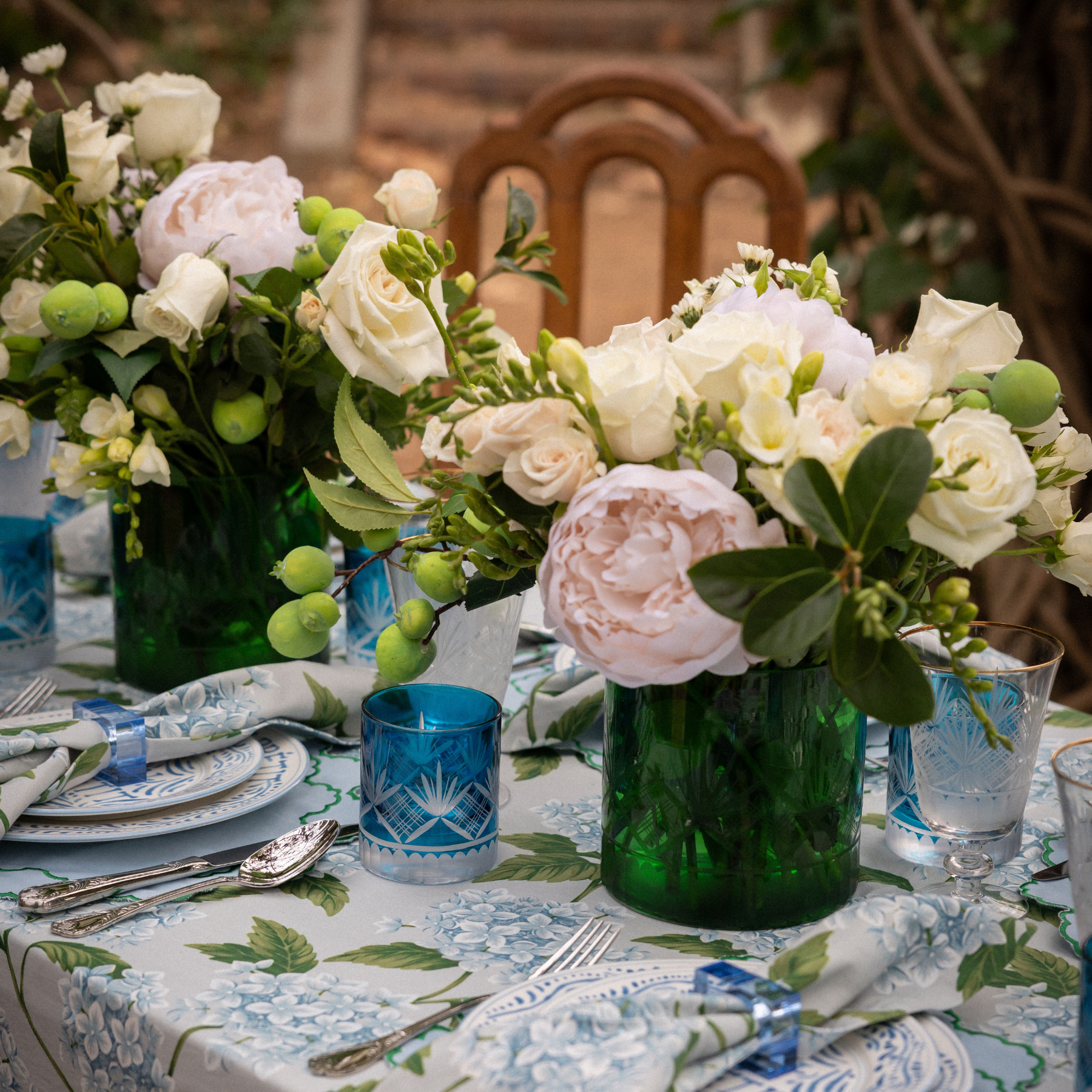 Blue Hydrangea Napkins (Set of 4) - LUXE AND BEAU