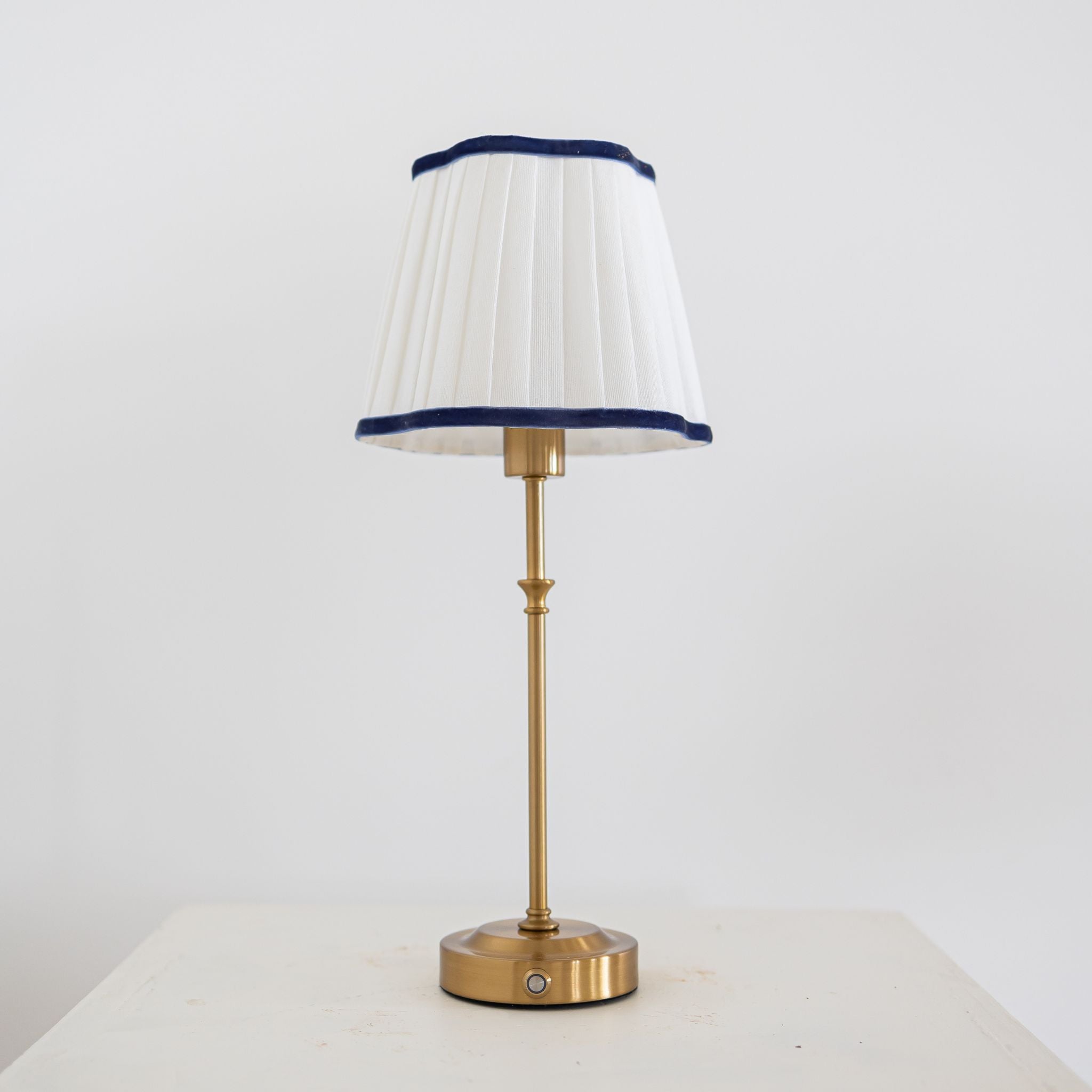 Buy Luxe Cushions & Linens - Blue Scallop Shade USB Table Lamp - By Luxe & Beau Designs 