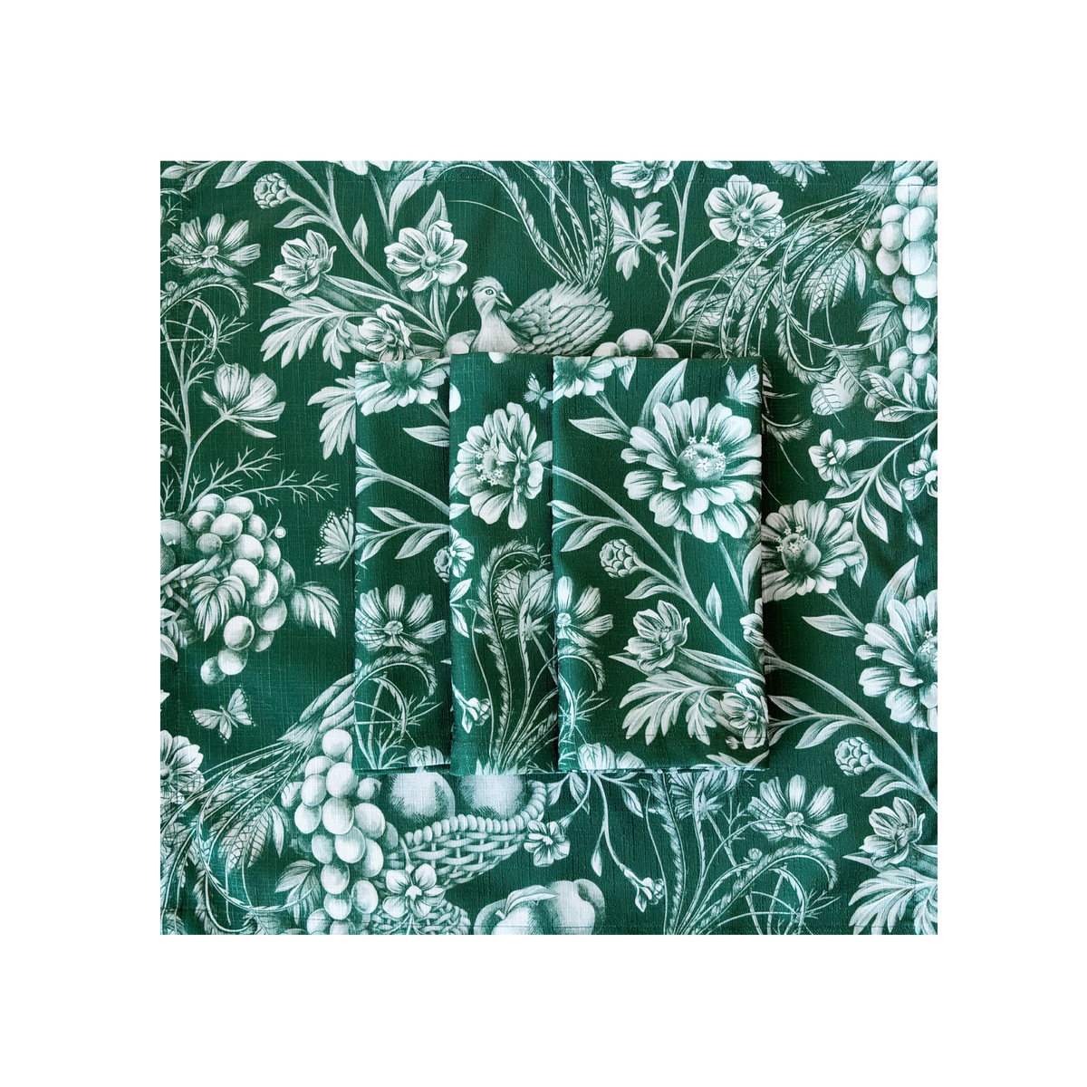 Green Toile table cloth with matching napkins