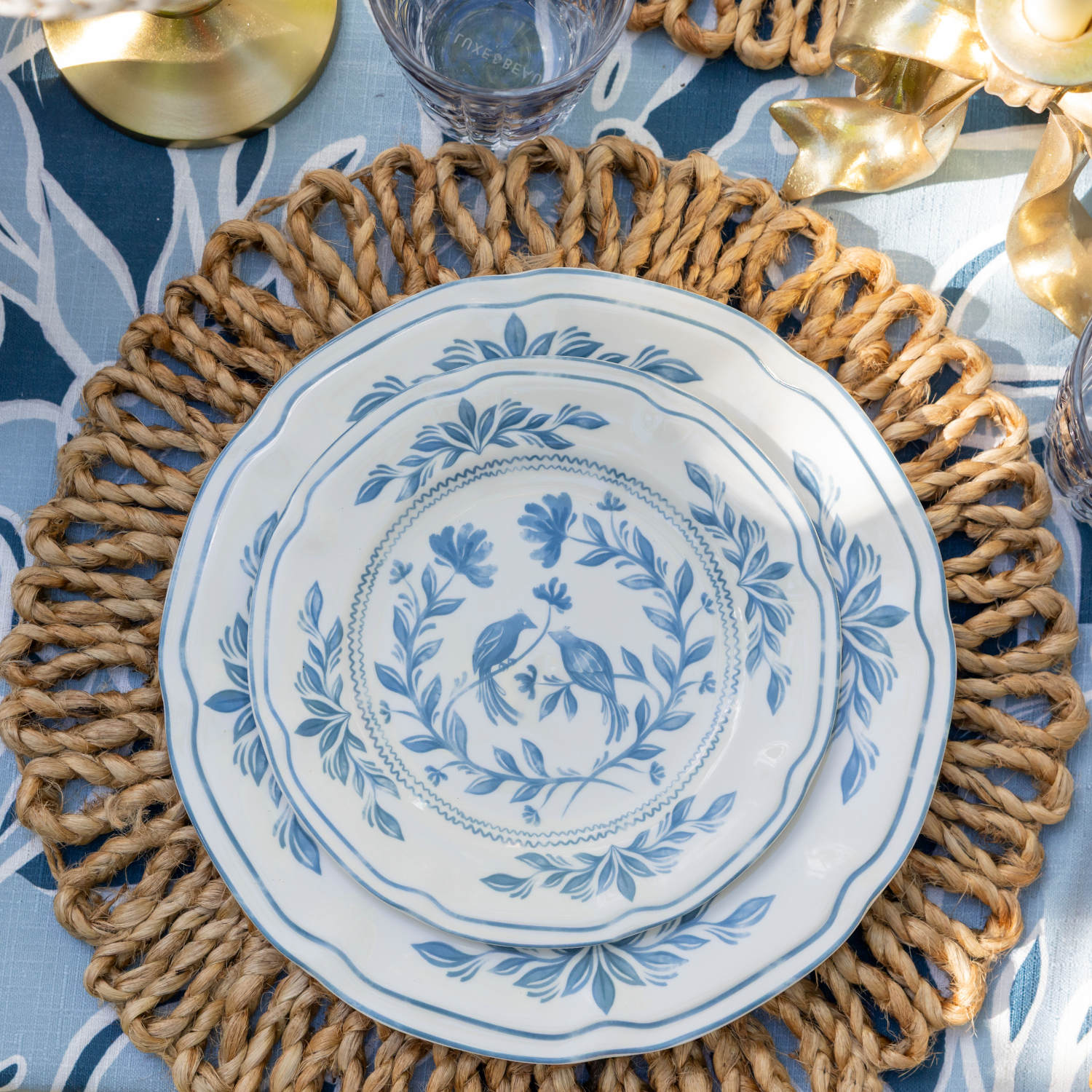 Chinoiserie White and Blue Starter Plate - LUXE AND BEAU